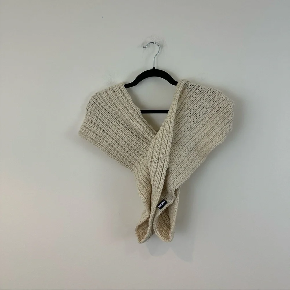 Muk Luks Cream Knit Infinity Scarf NWT